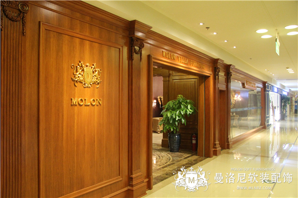 曼洛尼展廳